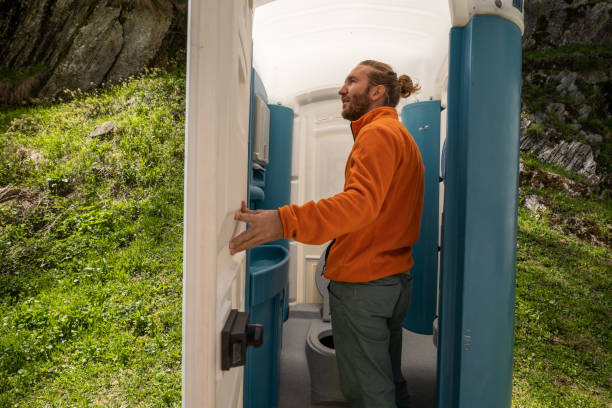 Best Construction site porta potty rental  in Whitestown, IN